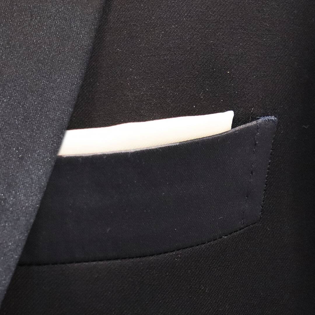 YSG Tailors the murray jacket blazer custom suiting black swatch